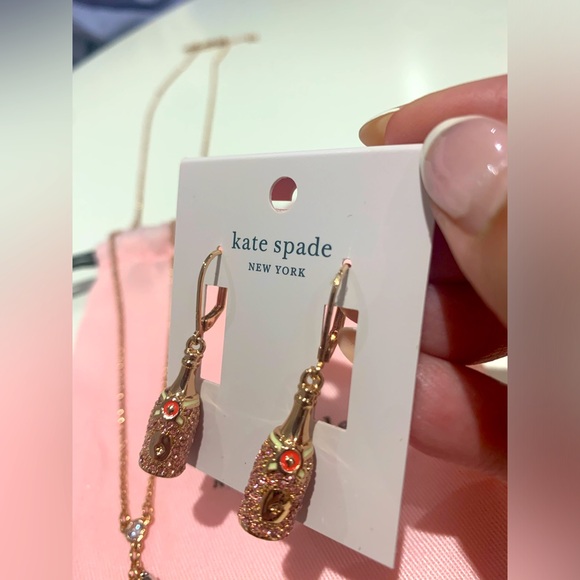 🥂NWT Kate Spade Champagne Cluster Necklace plus Matching Earrings Set 🥂 - Picture 5 of 10